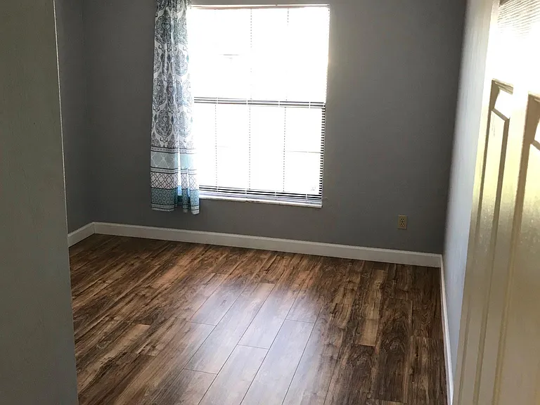 419 Shangri La Cir — Photo 6