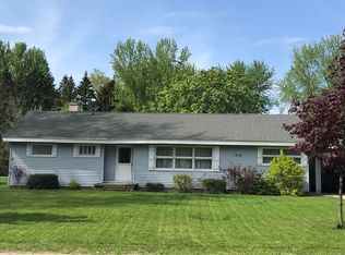 1312 Becker Rd, Muskegon, MI 49445