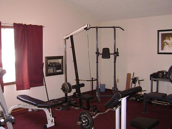3rd image of 2622 Candler Dr