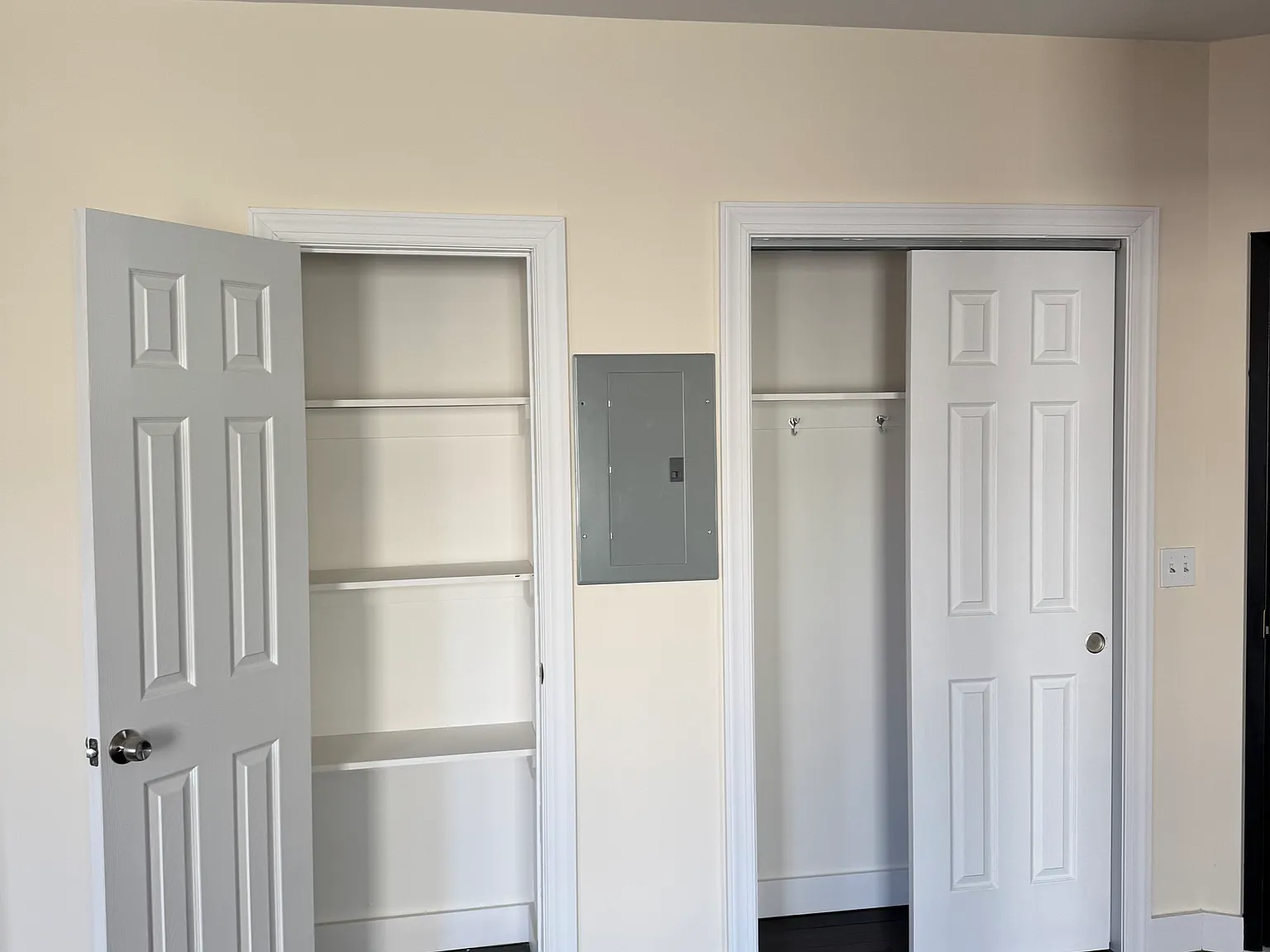 3 bed, 1150 sqft, $1,900 — Photo 3