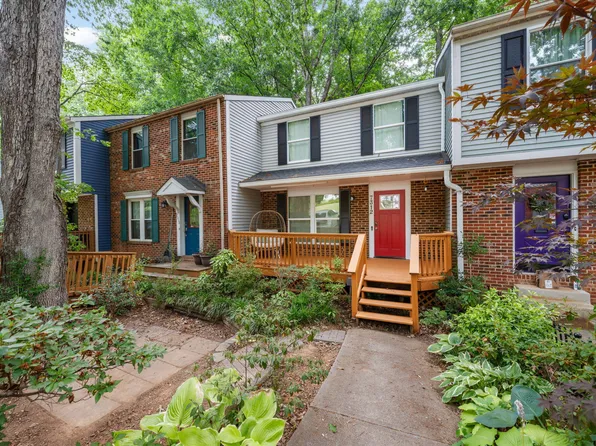 7312 Summerland Dr, Raleigh, NC 27612