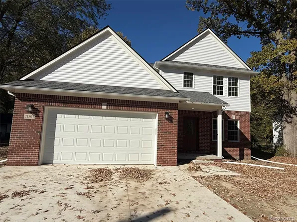 21507 Randall St, Farmington Hills, MI 48336