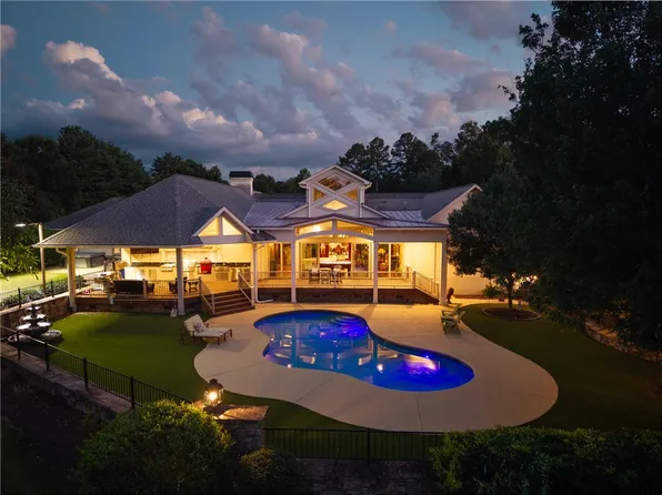 1214 McClellan Rd, Anderson, SC 29621