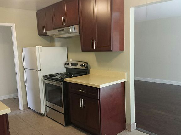 3rd image of 1670 Union Ave #N