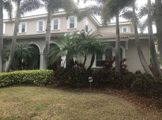 627 Balibay Rd, Apollo Beach, FL 33572