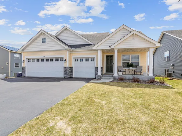 898 111th Ln NE, Blaine, MN 55434