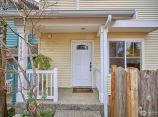 10544 Stone Ave N #B, Seattle, WA