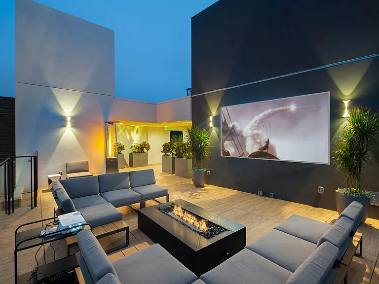Rooftop Movie Theater & Lounge