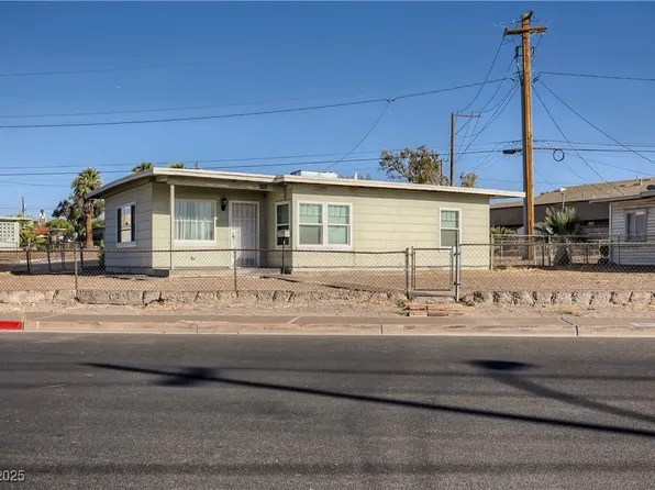 103 W Victory Rd, Henderson, NV 89015