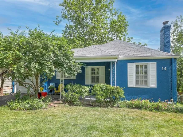 14 E Navajo Ln, Kansas City, MO 64114