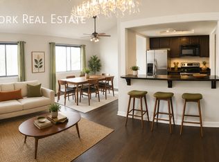 540 S Forest St APT 1-203, Denver, CO 80246