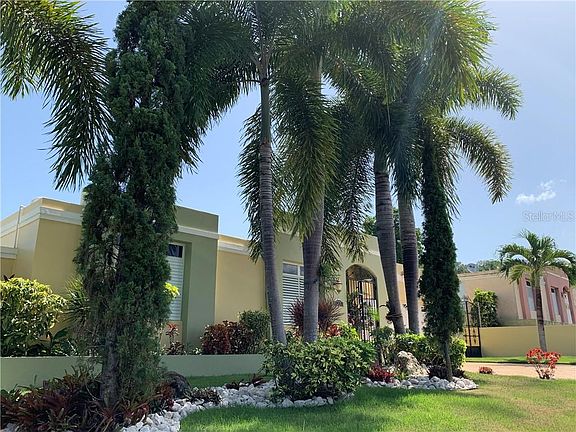 2nd image of 220 Calle Espana