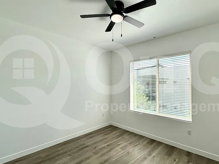 9160 N 67th Ave #226 — Photo 43