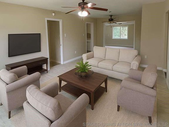 4th image of 5251 Perry St