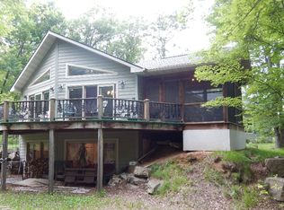 W13175 Ranch Rd, Crivitz, WI 54114