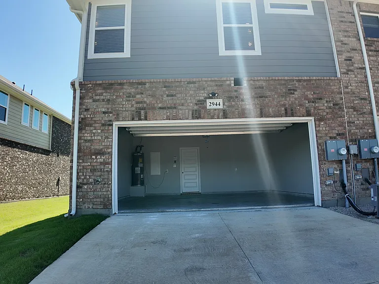 2944 Baneberry Ln — Photo 30