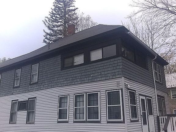 2nd image of 119 Ballston Ave