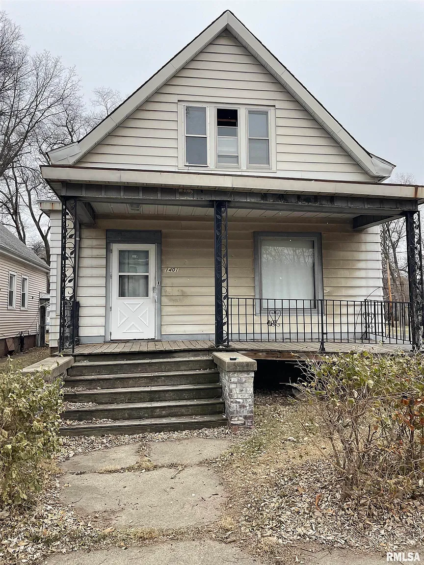 1401 W Adrian G Hinton Ave photo 1