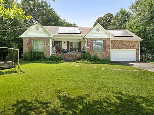 217 Camellia Rd, Bogalusa, LA 70427