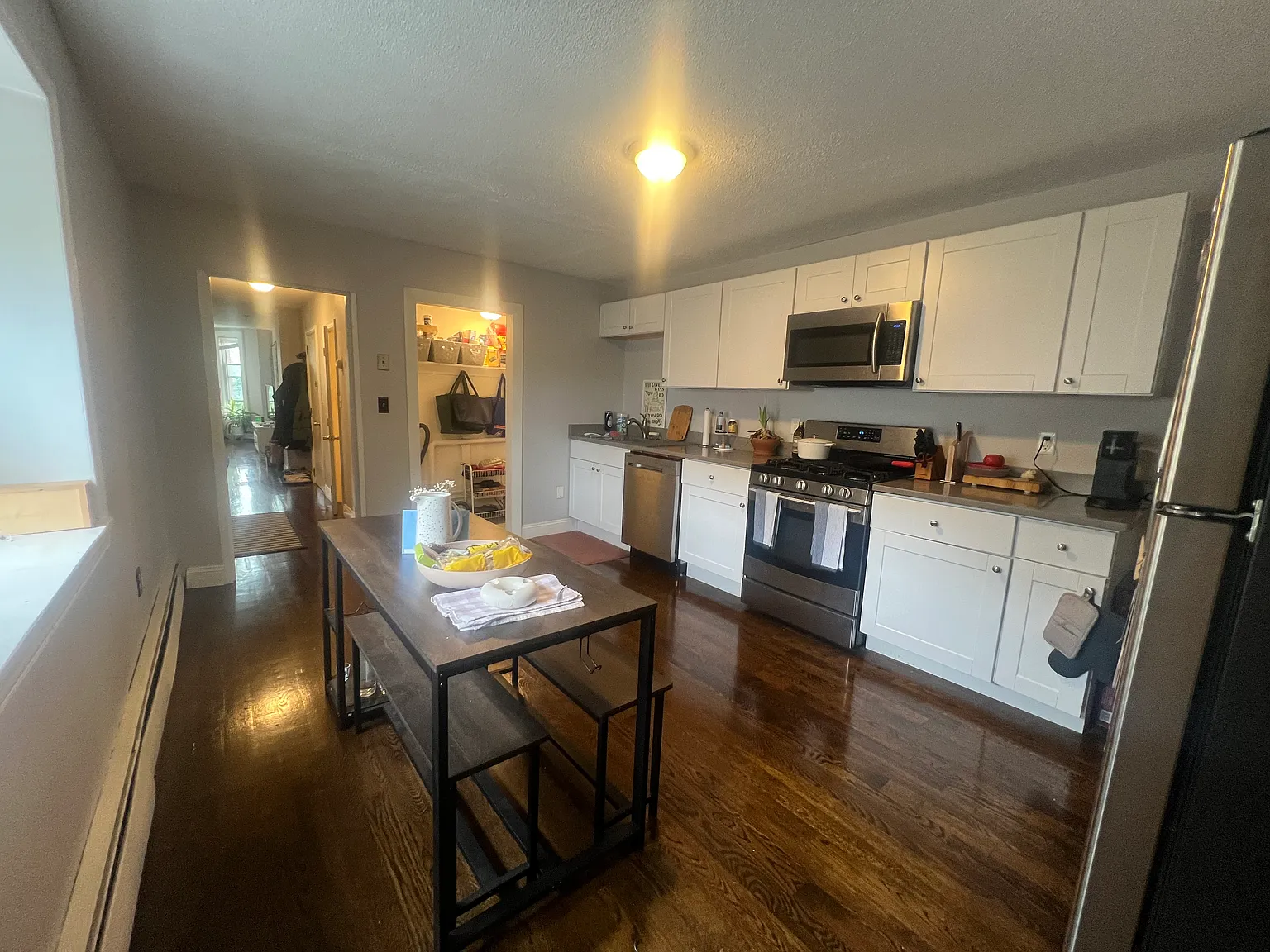 1 bed, 750 sqft, $2,600 — Photo 2