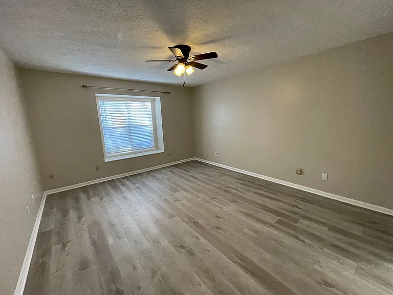 140 Treasure Palm Dr — Photo 12