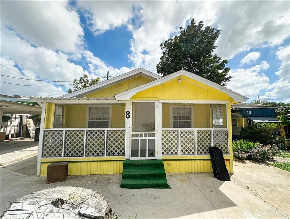 3 bed, 1.0 bath, 5717 sqft, $800 — Photo 1