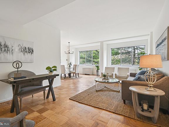 2nd image of 10500 Rockville Pik #221