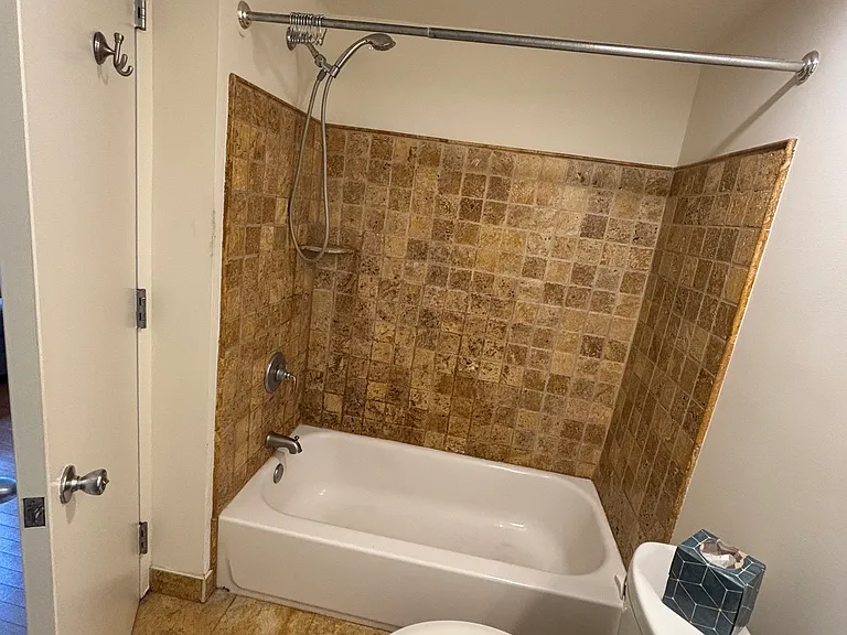 Full-size shower