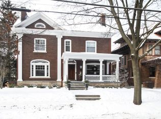 339 College Ave SE, Grand Rapids, MI 49503