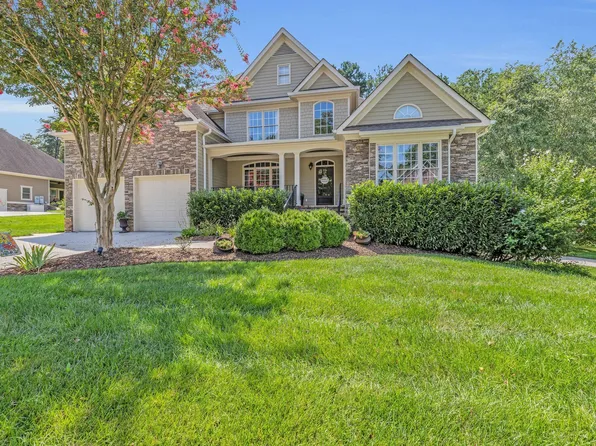 11171 Captains Cove Dr, Soddy Daisy, TN 37379