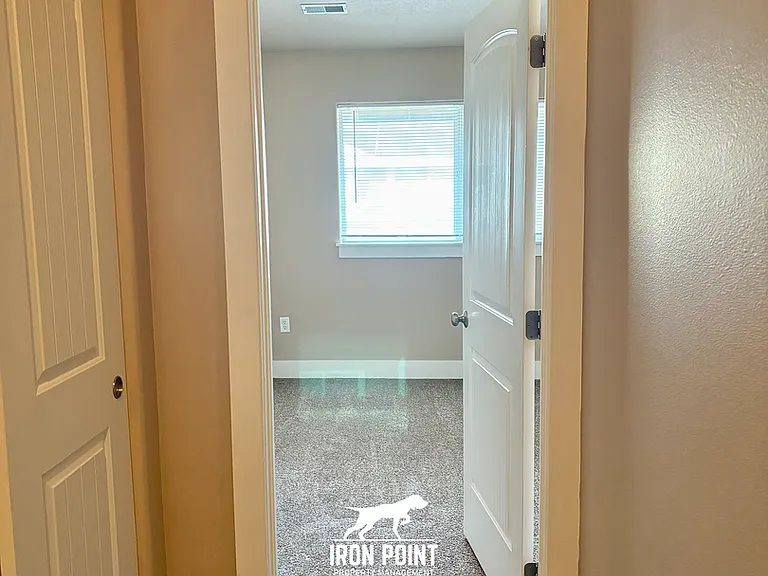 16661 N Profit Cir — Photo 20