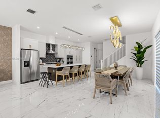4374 NW 81st Ave, Doral, FL 33166