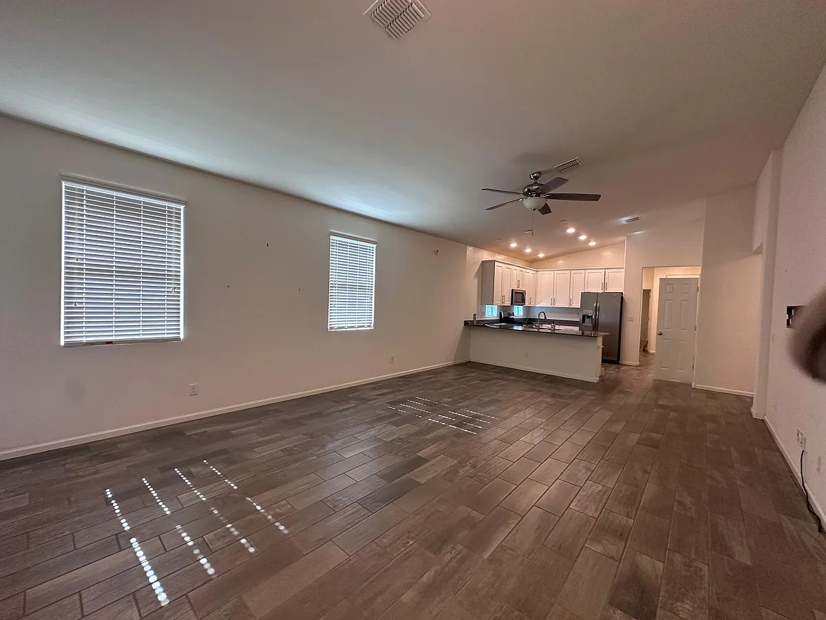 Living Room - 5363 W Hackamore Dr