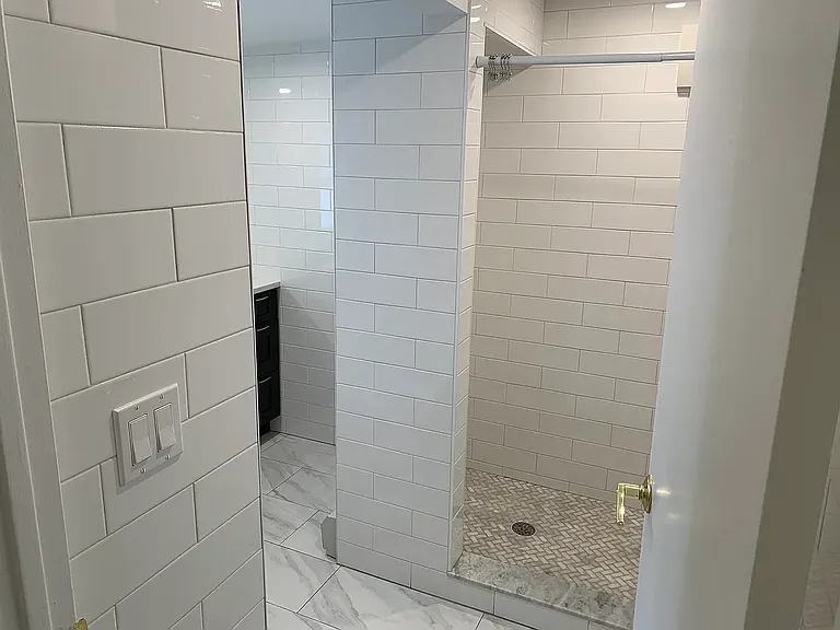 24 Hall Ave — Photo 11