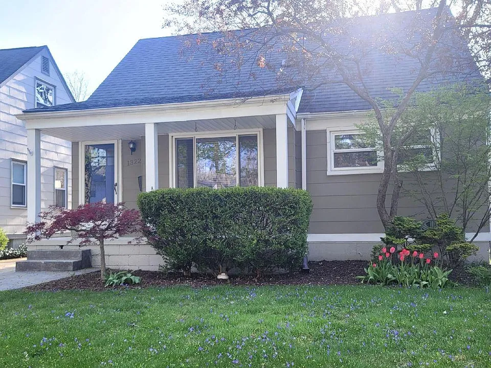 1322 Cherokee Ave