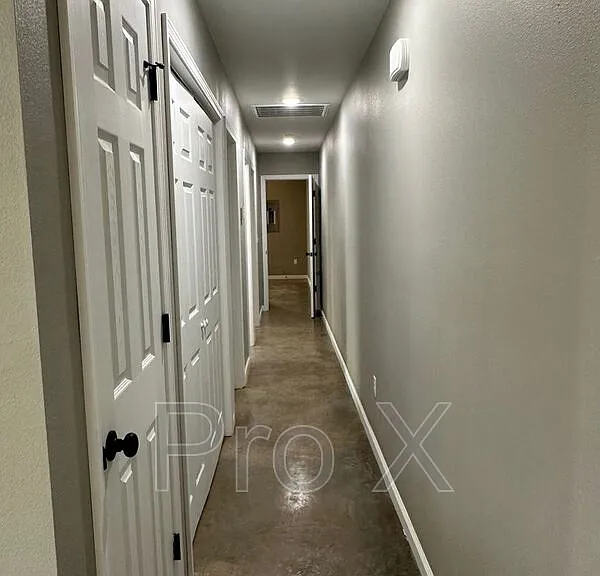122 S Pearl Ave — Photo 5