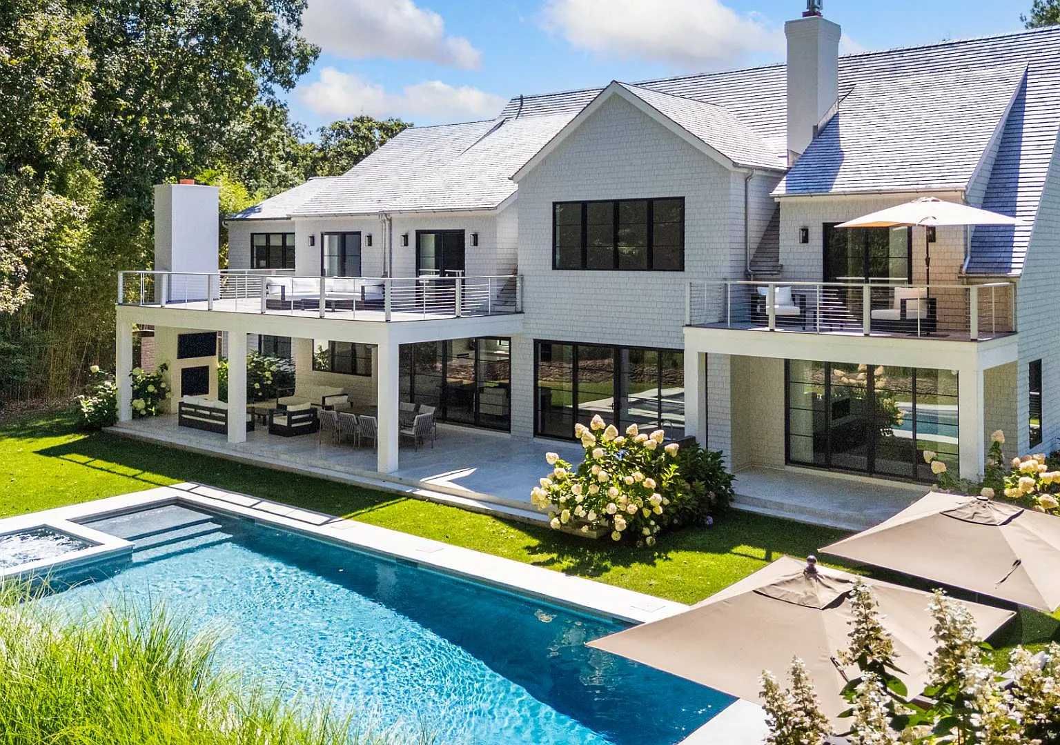 Summer Rental - East Hampton Retreat — Photo 2