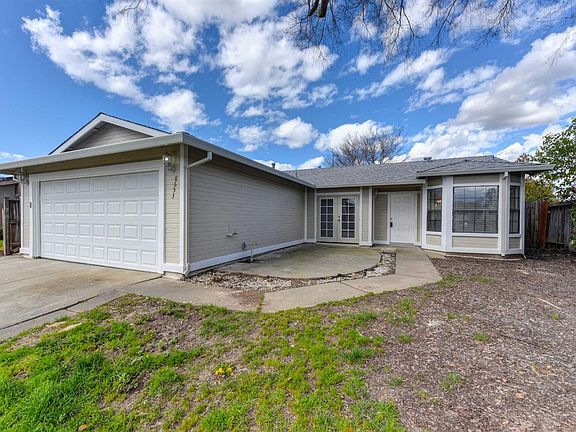 3rd image of 8653 Cassieri Cir
