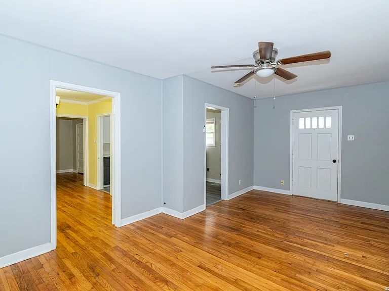 146 Vassar Ln #1 — Photo 10