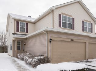 1823 S Wentworth Cir, Romeoville, IL 60446