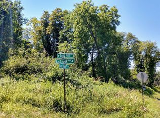 E Hook Rd, Hopewell junction, NY 12533