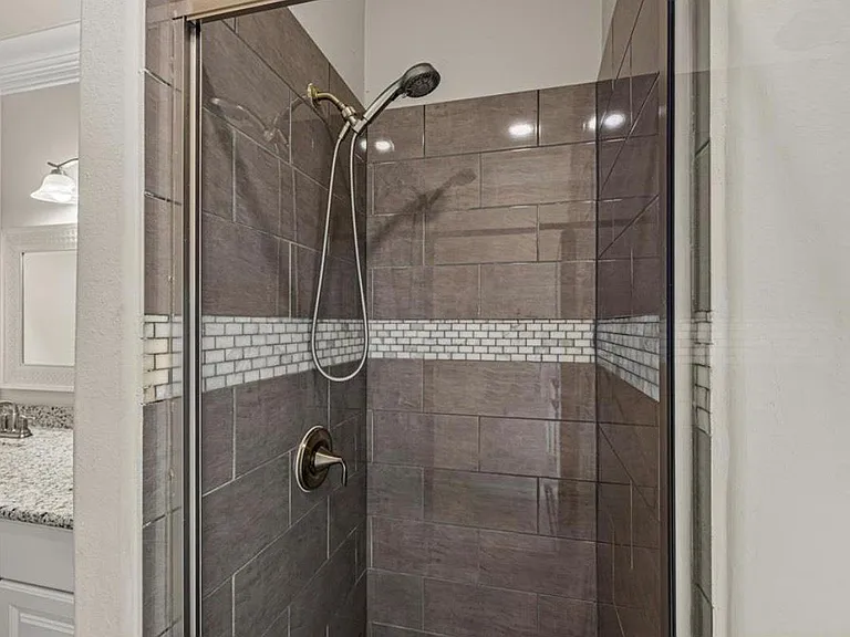 4907 Leamathew St — Photo 24
