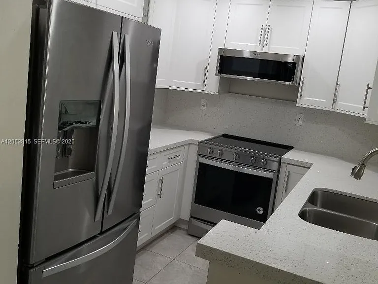 5201 NW 7th St #408 — Photo 5