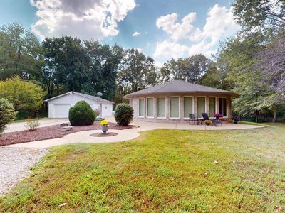 5155 Oak Tree Dr, Boonville, IN, 47601