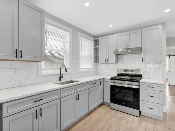 348 Saw Mill River Rd Floor 1, Yonkers, NY 10701