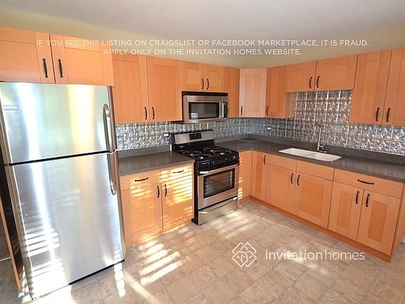 4th image of 1875 N Newport Rd