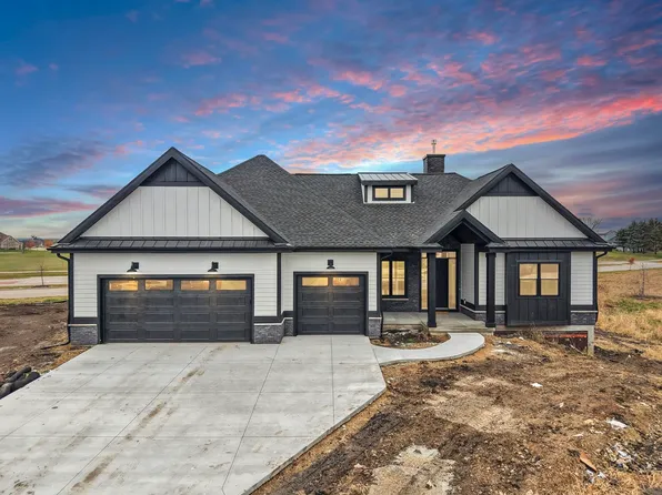 912 Westbridge Ct, Waunakee, WI 53597