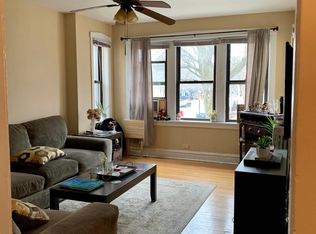 1100 W George St APT 1, Chicago, IL 60657