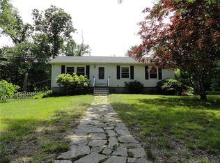 155 Old Colchester Rd, Salem, CT 06420