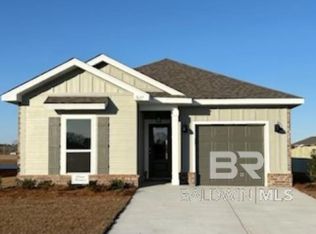 7637 Courant Cir, Foley, AL 36535